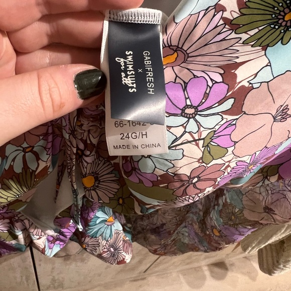 Gabi Fresh x Swimsuits For All Chiffon Sleeve One Piece - Picture 6 of 6